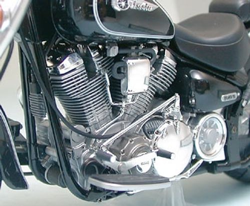 Tamiya 1:12 - Yamaha XV1600 Roadstar (14080)