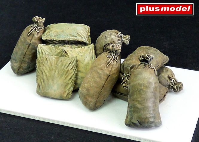 Hovedbilde Plus Model 1:35 - Bags 295 