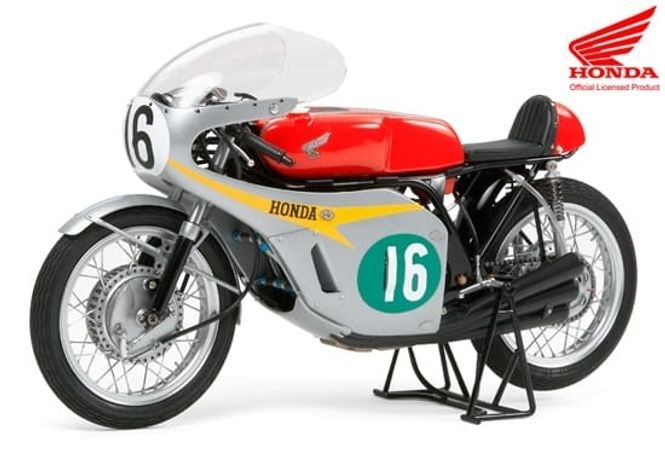 Main Image Tamiya 1:12 - Honda RC166 GP RACER (14113)