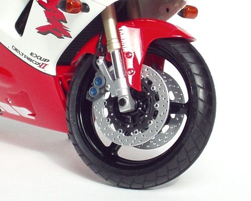 Tamiya 1:12 - Yamaha YZF-R1 (14073)