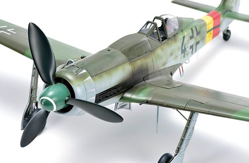 Zoukei-Mura 1:32 - Focke-Wulf Ta 152 H-0 (SWS11)