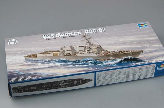 Hovedbilde Trumpeter 1:350 - USS Momsen DDG-92 (04527)
