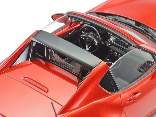 Tamiya 1:24 - Mazda MX-5 RF (24353)