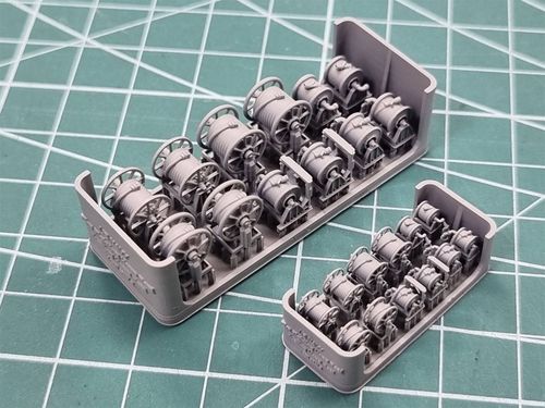 HS Models 1:200 - US Navy Fire Fighting & Fueling Hose Reel
