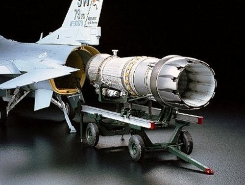 Tamiya 1:32 - 60315 F-16 CJ block 50