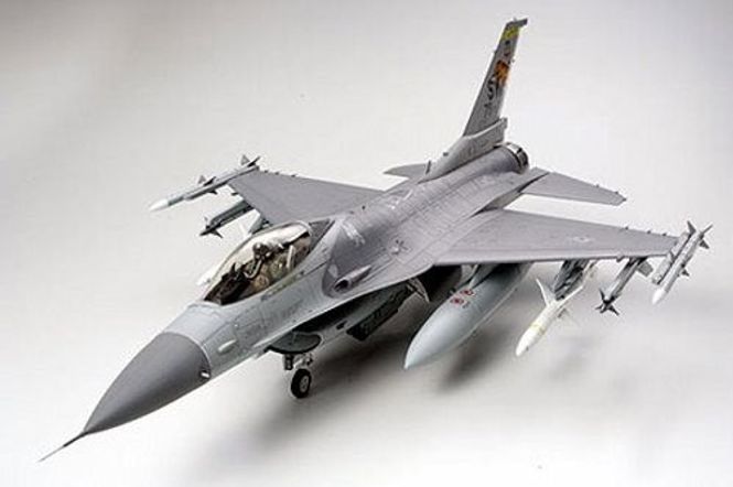 Main Image Tamiya 1:32 - 60315 F-16 CJ block 50