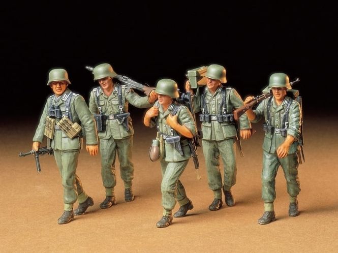 Hovedbilde Tamiya 1:35 - 35184 German Machine Gun Crew